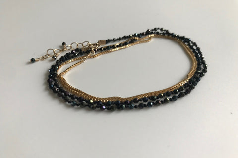 YIN YANG NECKLACE SPINEL