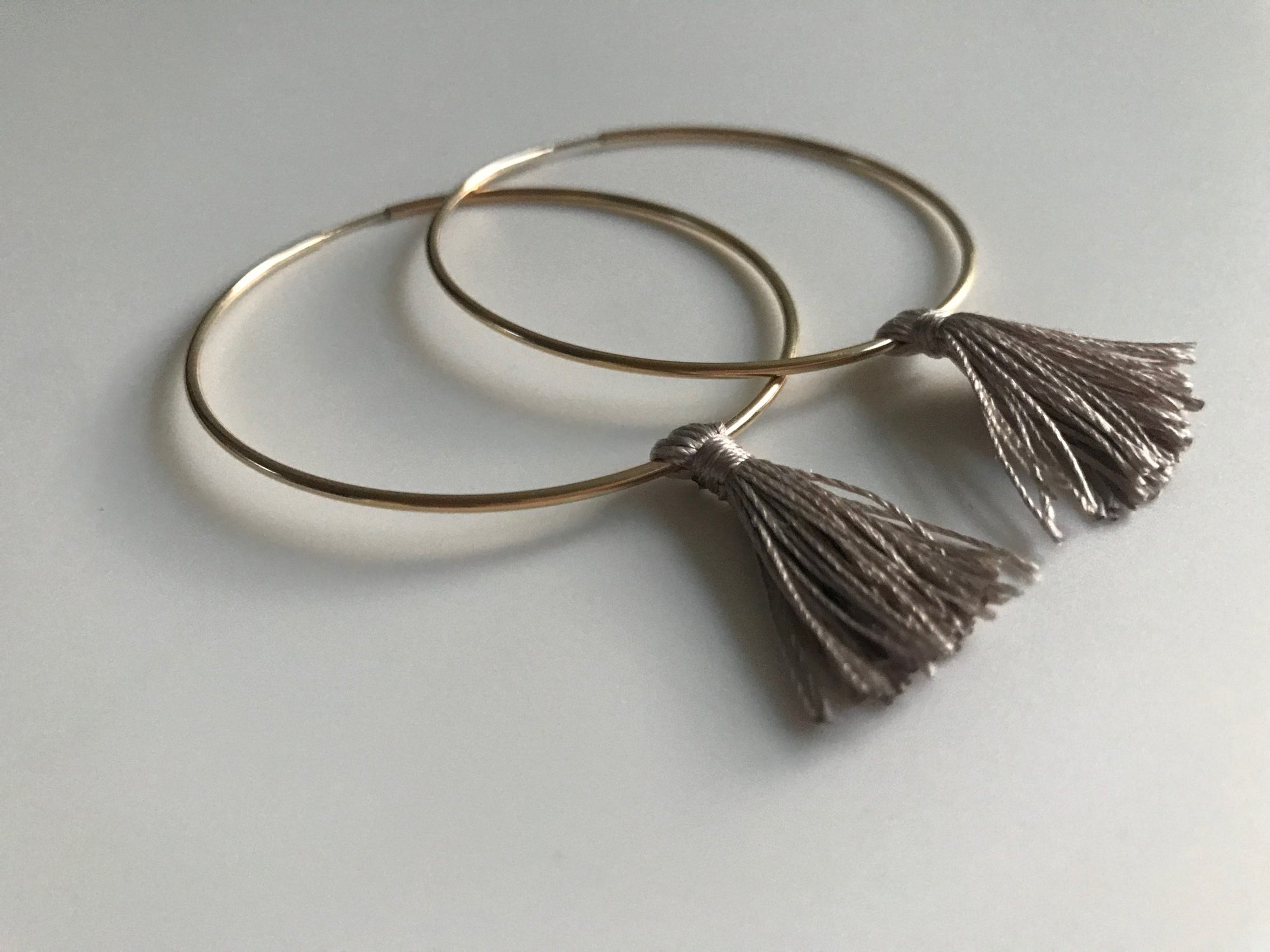 HOOP EARRING