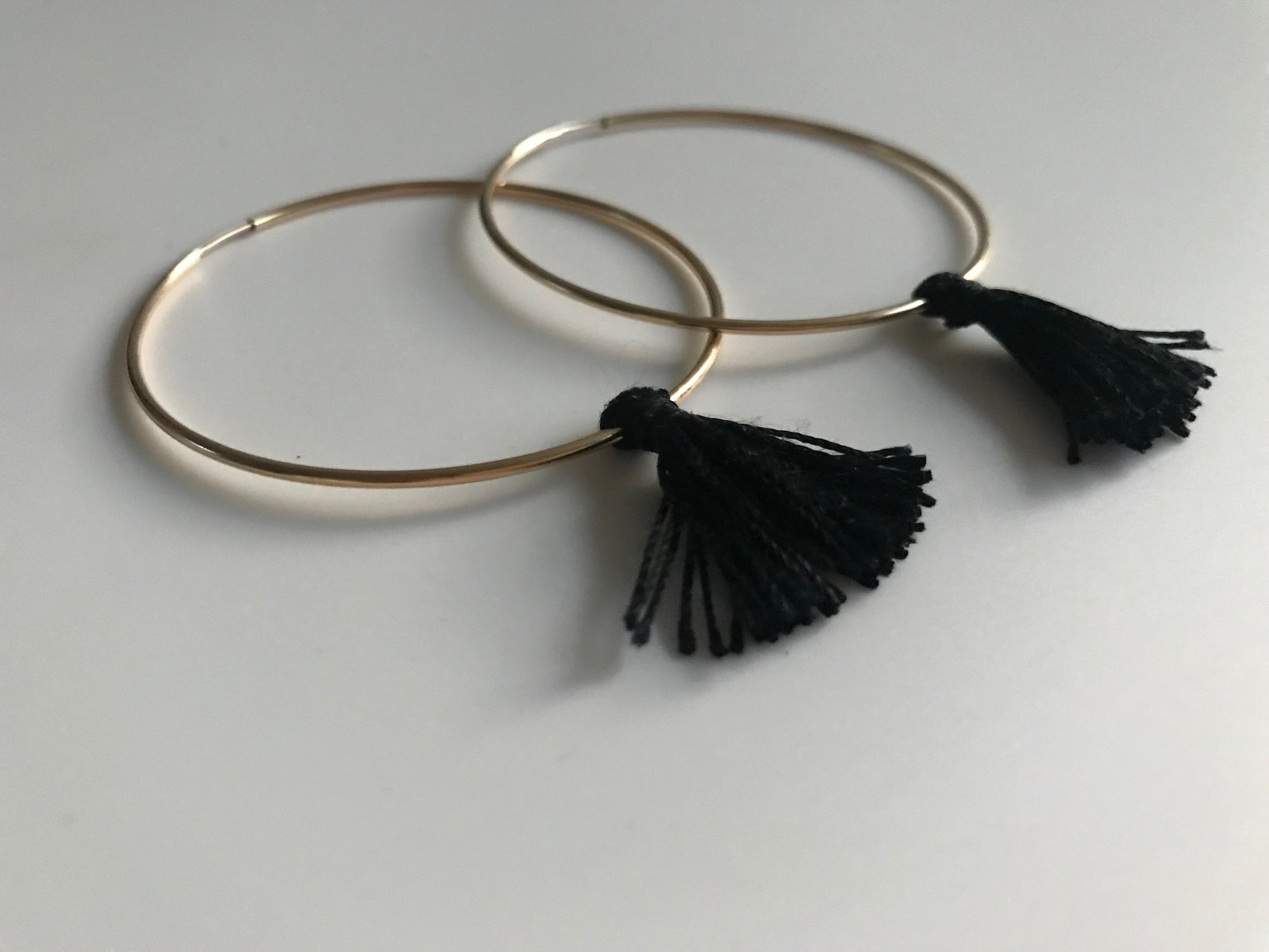 HOOP EARRING