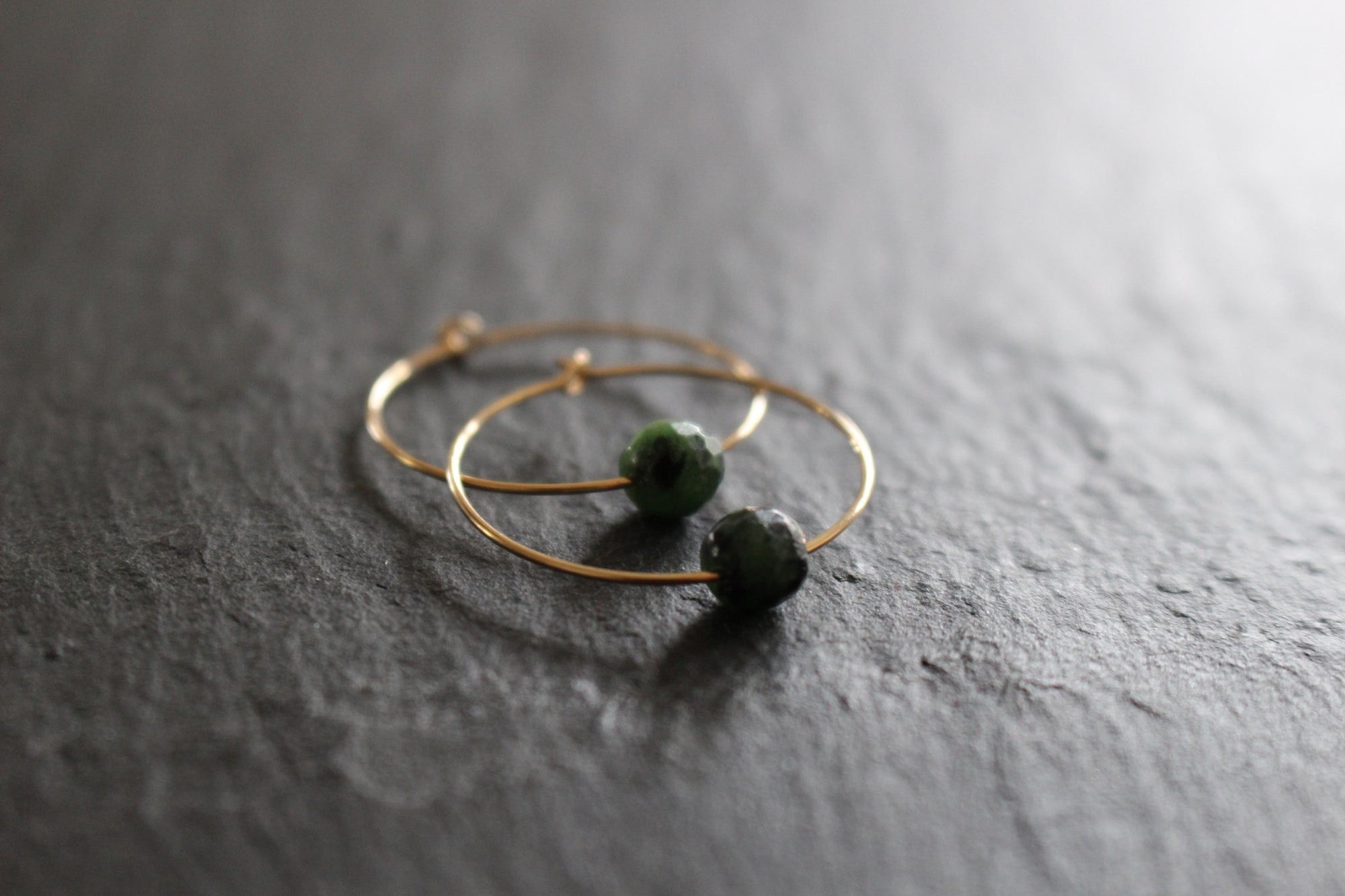EARRING HOOP ZOISITE