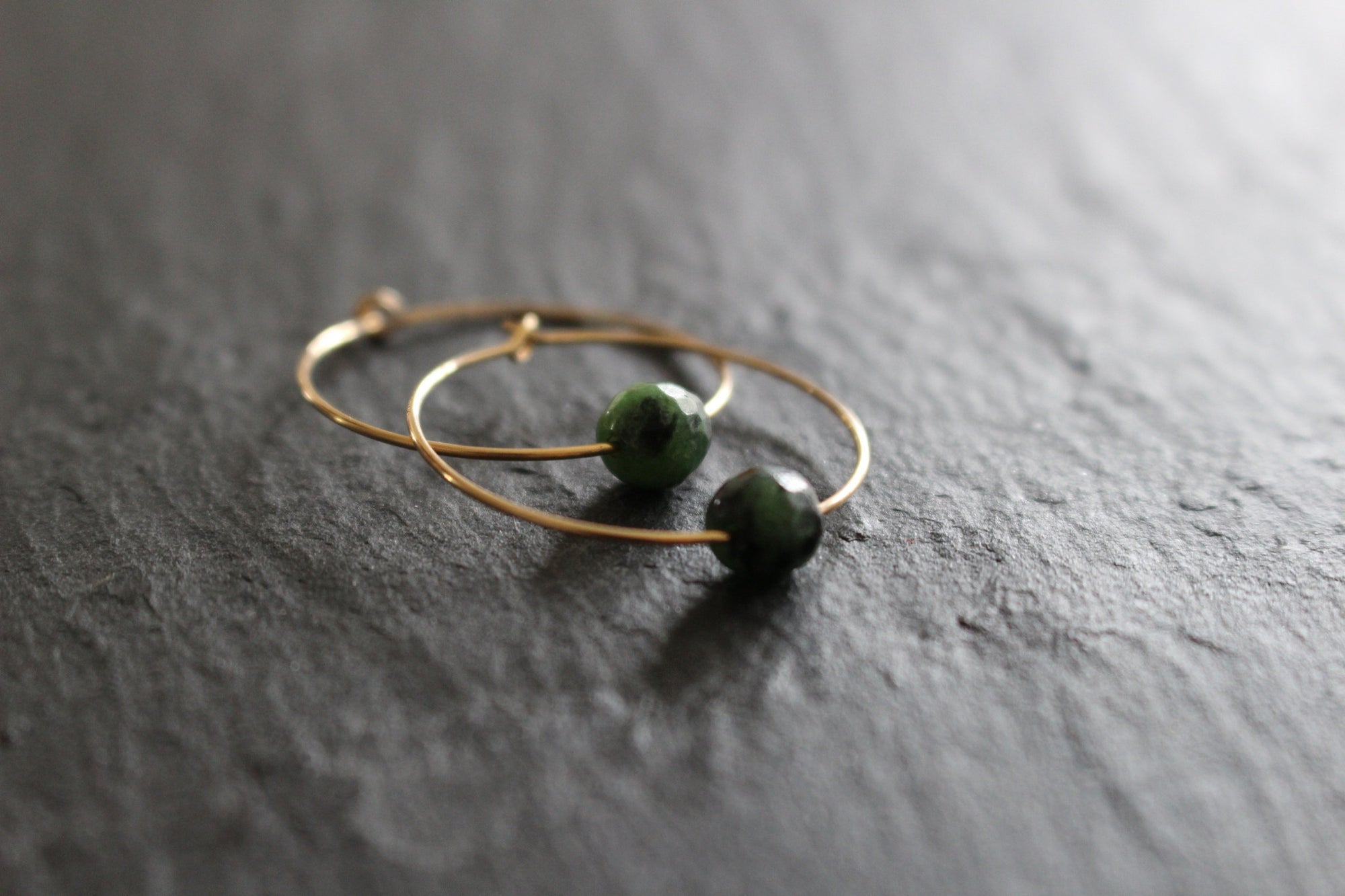 EARRING HOOP ZOISITE