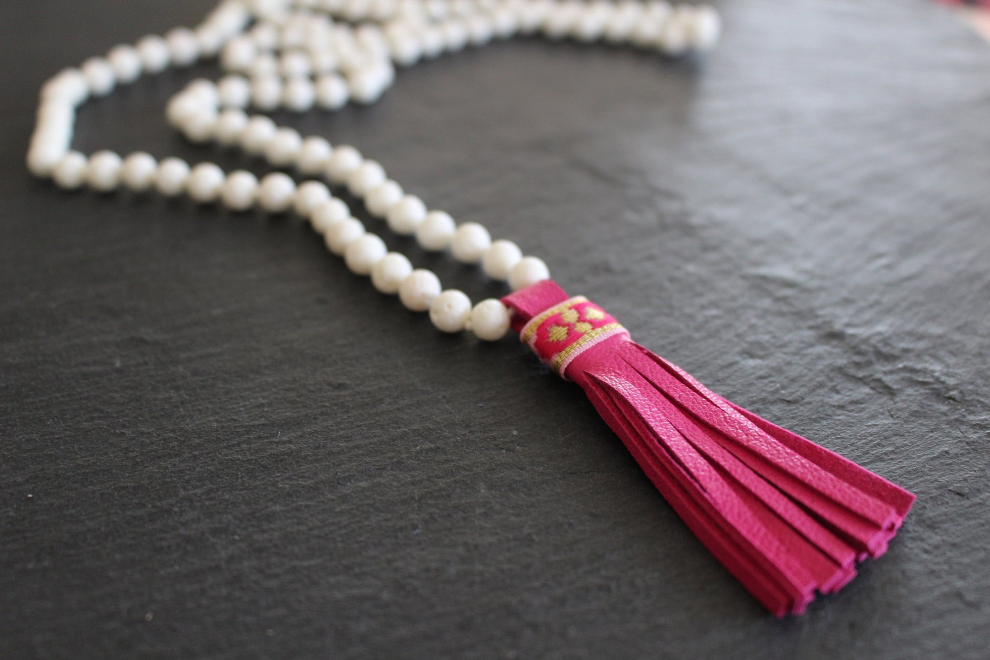 MALA WHITE CORAL PINK
