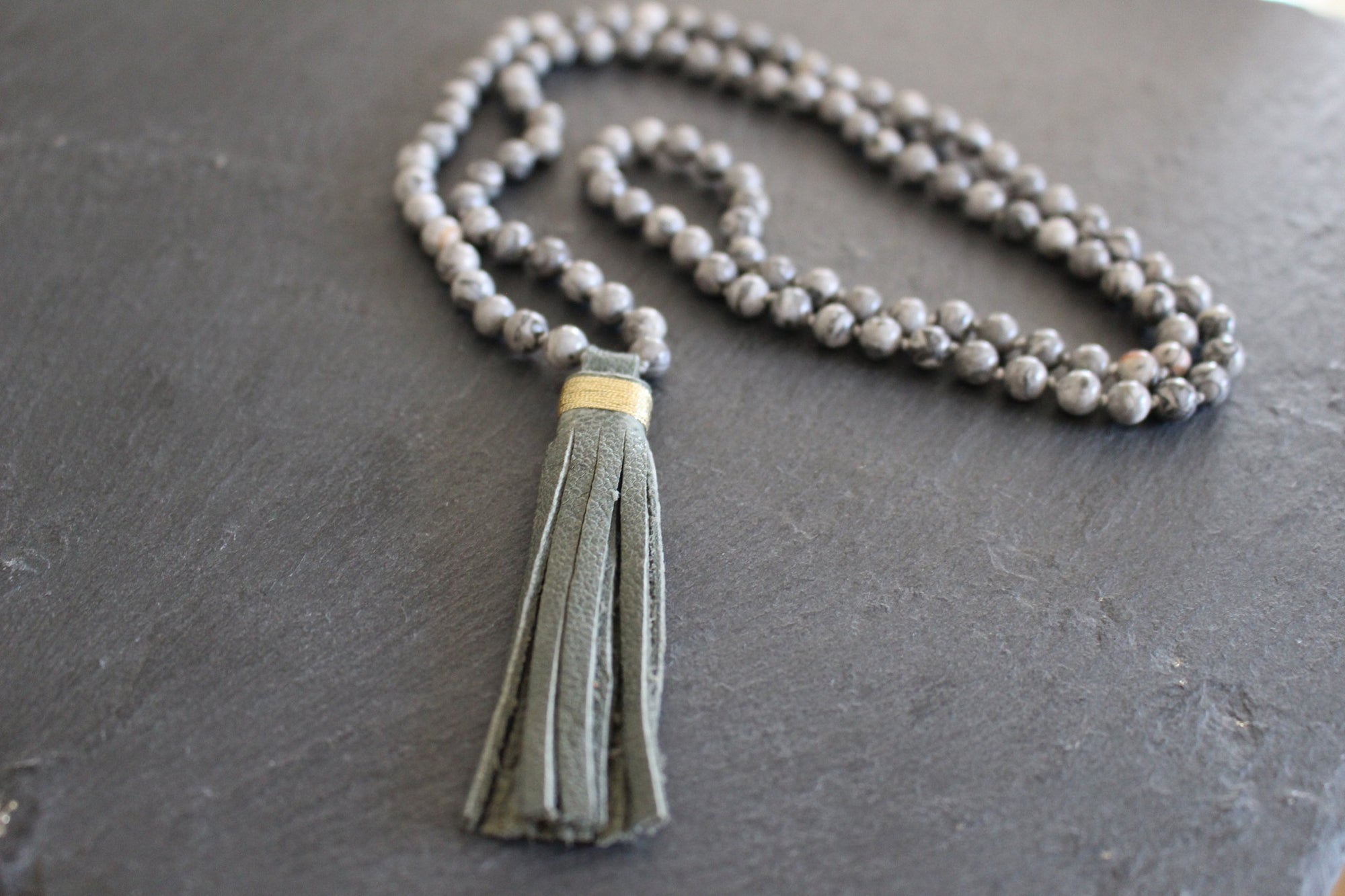 MALA GREY AGATE