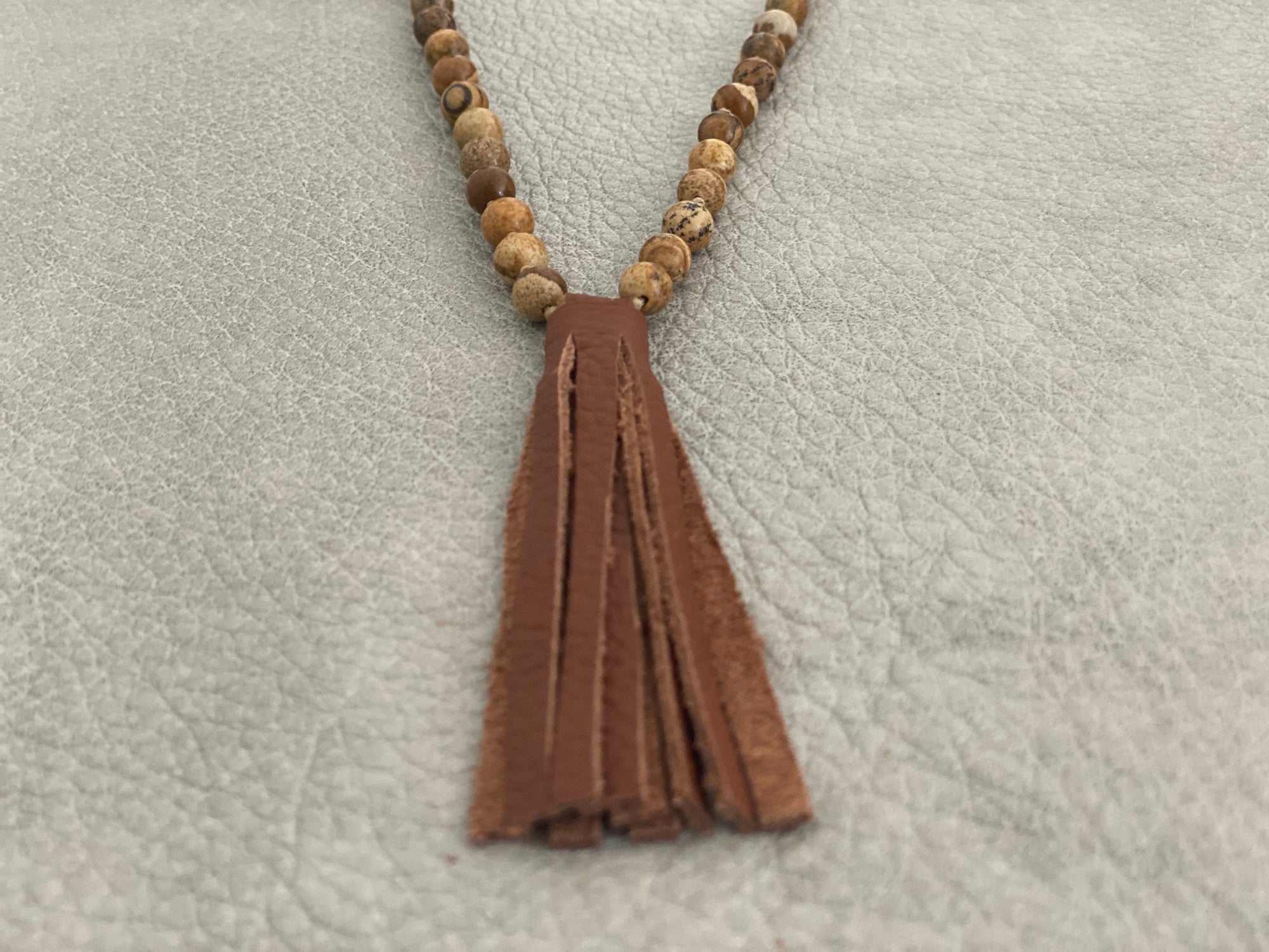 MALA BEIGE OPAL